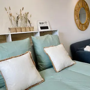 Appartement Centre-ville - A Pied - Calme - Parking, Quiberon